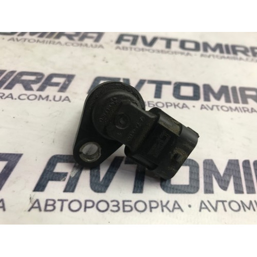 Датчик положения распредвала Hyundai Santa FE II 2.2 CRDI 2009-2012 393002F000